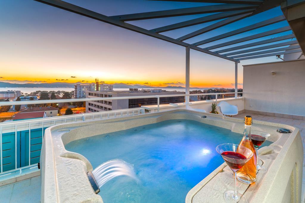 Sunset Penthouse With Jacuzzi Zadar
